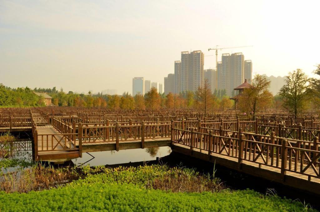 Xana Hotelle Xiamen Airport Zone Government Exterior photo